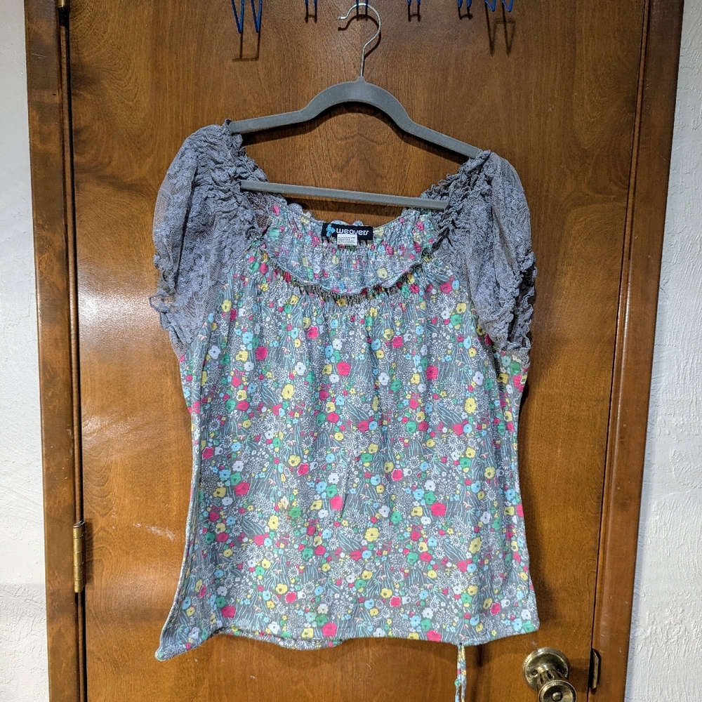Weaver gray floral flowers and lace off the shoulder top XL RN 92391